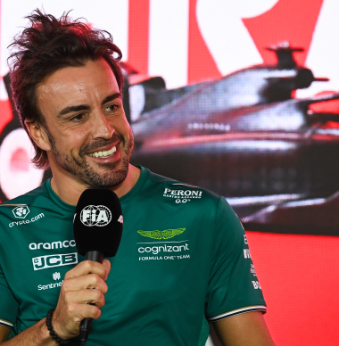 Fernando Alonso confirms plan to return to HISTORIC race