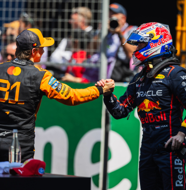 Zo troefde Verstappen Piastri af voor de pole position in Djedda