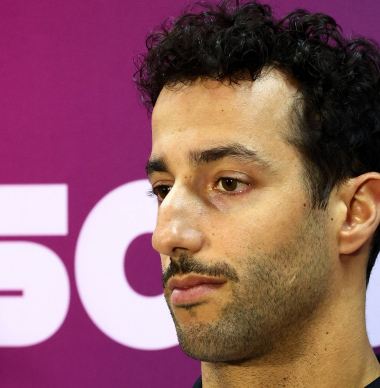 Under pressure Ricciardo suffers HUGE Australian Grand Prix embarrassment