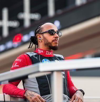 Lewis Hamilton to cut ties with Ferrari over F1 winter break