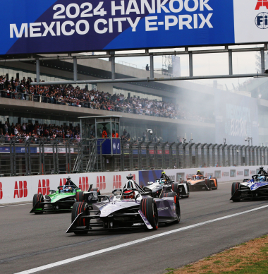 E-Prix Mexico Stad: Wehrlein dominant naar zege tijdens openingsrace, Frijns crasht