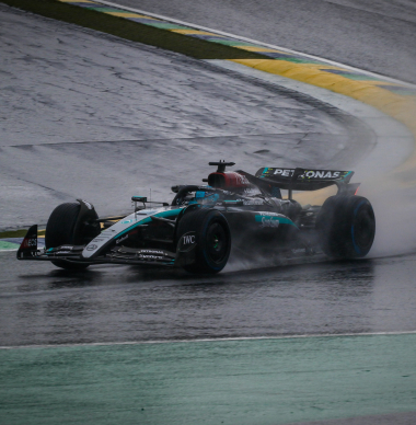 Stewards nemen besluit over Mercedes na onderzoek naar bandenspanning