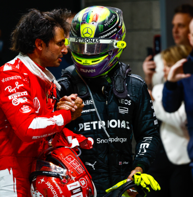 Sainz zoekt nieuw team rustig uit: "Ik ga de tijd nemen om er over na te denken"