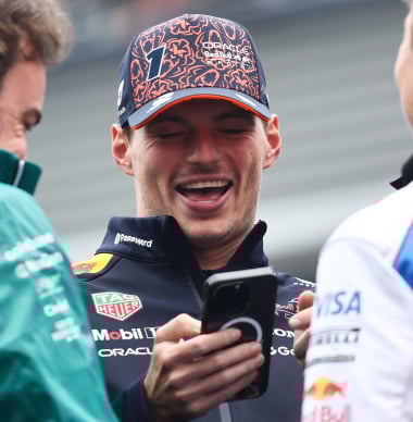 Zieke Verstappen spreekt FIA-gala toe, FIA en FOM tekenen Concorde Agreement | GPFans Recap