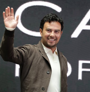 Sergio Perez sends fans WILD with iconic Mexico appearance
