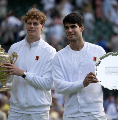 Wimbledon-winnaar Sinner blij om weekend zonder F1: "Dat is waarom hij hier is"