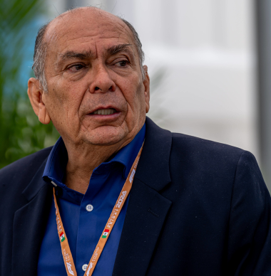 Papa Pérez haalt snoeihard uit naar Schumacher: "Je weet niet of hij man of vrouw is"