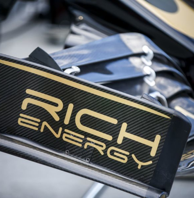 CEO van oud-F1-sponsor Rich Energy vraagt om superlicentie na test: "Sneller dan Stroll en Ricciardo"