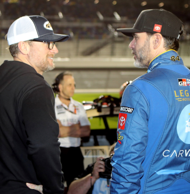 NASCAR legend gets EMOTIONAL after huge Daytona 500 achievement