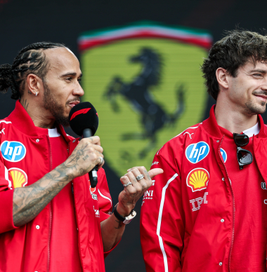 Mano a mano en carrera: PALIZA de Charles Leclerc sobre Lewis Hamilton