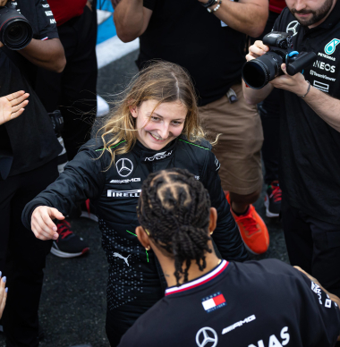 Hamilton hint naar bezitten van F1-team: "Zou vanaf begin divers zijn"