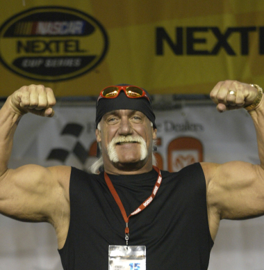 NASCAR Cup Series star set to run special Hulk Hogan tribute