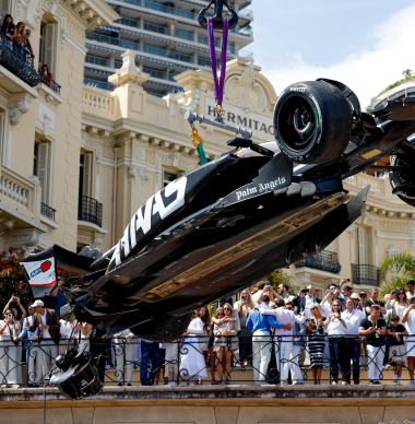 Pérez als schuldige aangewezen voor crash in Monaco: "Zal echt beter moeten"