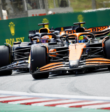 Race pace Spanje: McLaren in andere wereld, Verstappen enige uitdager door extra stop