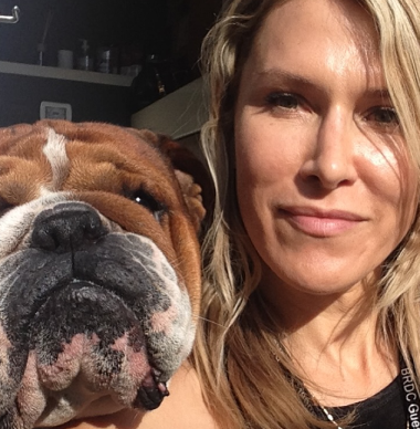 Hamilton wil dat hele wereld het weet en zet verzorgster overleden Roscoe (12) op social media