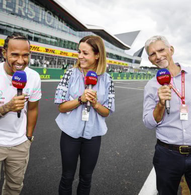 F1 legend announces SHOCK exit