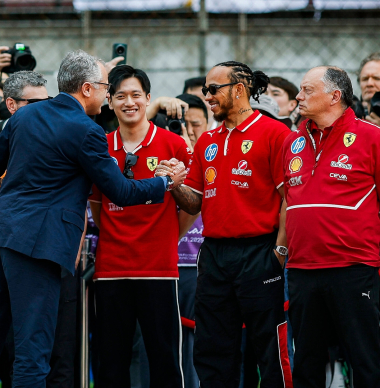 Ferrari handed F1 driver switch warning as star tipped for rival move