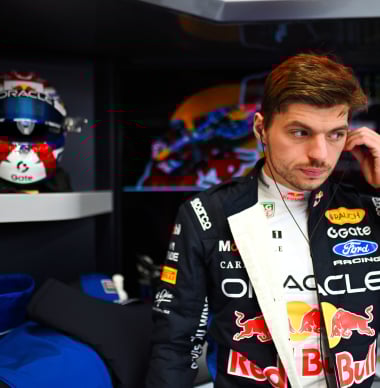 Zwager Verstappen na Barcelona-shakedown: 'Max positief verrast, maar Mercedes heeft voorsprong'