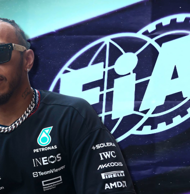 VIDEO | ‘FIA ziet vermeend illegaal Mercedes-foefje door de vingers’ | GPFans Raceday