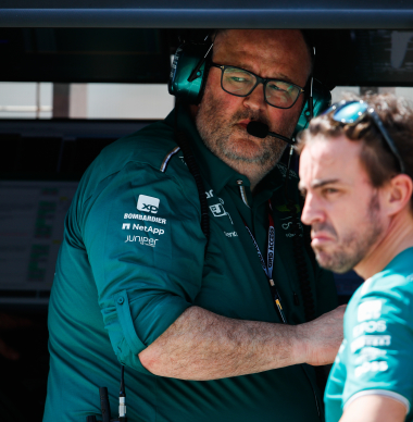 Aston Martin-topman over samenwerking AlphaTauri en Red Bull: "FIA doet veel inspecties"