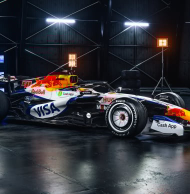 Na Red Bull trekt ook Racing Bulls in Detroit het doek af van de 2026-bolide