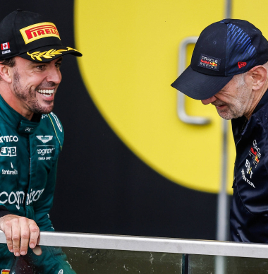 Alonso revela sus PLÁTICAS con Red Bull
