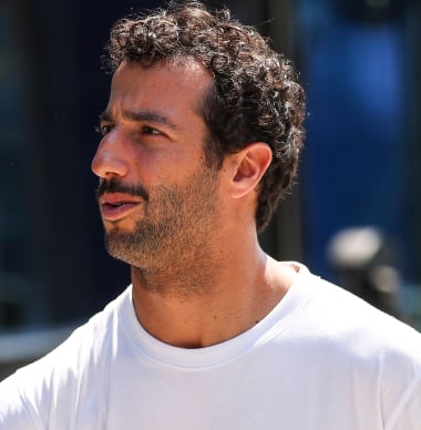Daniel Ricciardo announces £2.5m sale of incredible Aston Martin