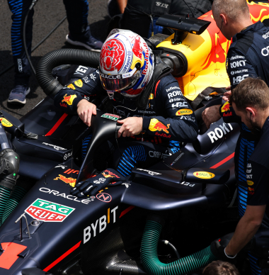 'FIA verbiedt nieuw foefje na klacht Red Bull', Verstappen reageert op kritiek coureurs | GPFans Recap