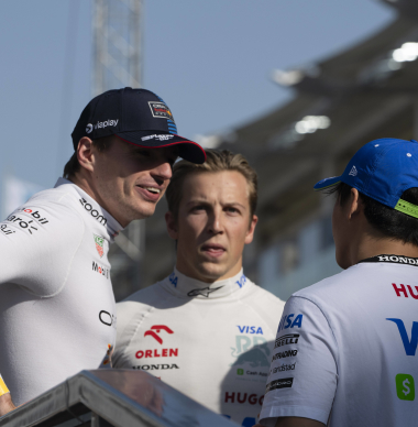 Tsunoda ook in 2025 geen teamgenoot van Verstappen: 'Daar hangt het vanaf'