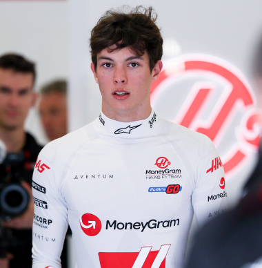 Bearman gears up for F1 RETURN