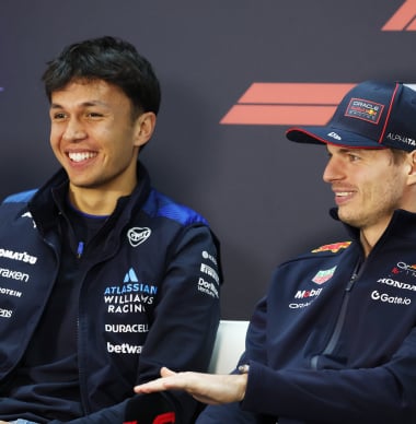 Albon sluit zich aan bij kritiek Verstappen en Ocon: "Het is wreed om eerlijk te zijn"