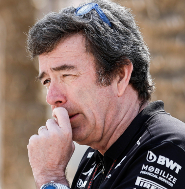Alpine-teambaas Famin ontwijkt Crashgate in vragen over Briatore: "Ik kijk vooruit"
