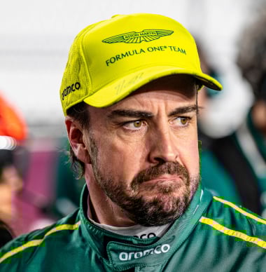 Es un hecho: Fernando Alonso recibe LA PEOR noticia para 2025