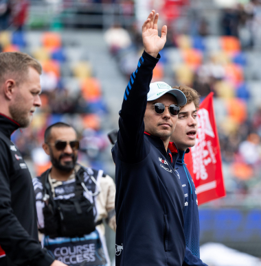 Dropped F1 driver set for SURPRISE comeback in 2025