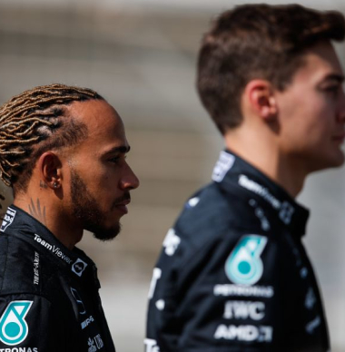 Villeneuve ziet omgedraaide rollen bij Mercedes: 'George dacht dat hij voor Lewis lag'