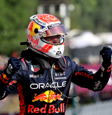 Verstappen richt zich tot fans in open brief: "Bedankt dat jullie er voor ons waren"