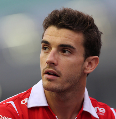 Het verhaal van de veel te vroeg door crash in Japan overleden Jules Bianchi