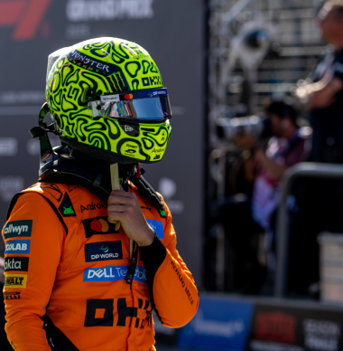 'Glimlachje' bij McLaren-teambaas na uitvalbeurt Norris zorgt voor vraagtekens