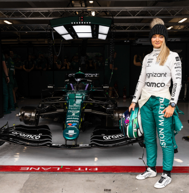 Hawkins verwacht over vier tot acht jaar vrouw in F1: 'Die kans is tegenwoordig veel groter'