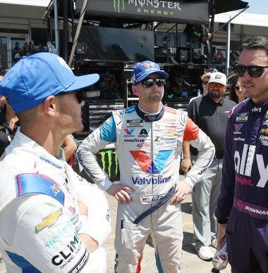 NASCAR Qualifying Results: Bass Pro Shops Night Race start order as Hendrick Motorsports DOMINATE in Bristol