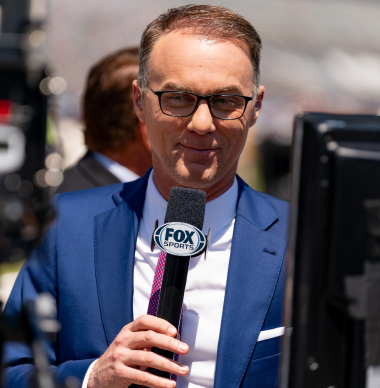 NASCAR legend Kevin Harvick goes in on 23XI driver's 'complete disaster' in Chicago
