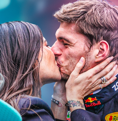 Verstappen gaat in op pasgeboren dochter Lily: "Erg bijzonder"