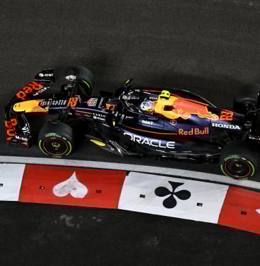 De definitieve startopstelling in Las Vegas na motorwissel en gridstraf Tsunoda