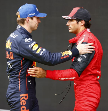 VIDEO | Tost laat indruk achter op F1: "Verstappen en Sainz waren ook water en vuur"