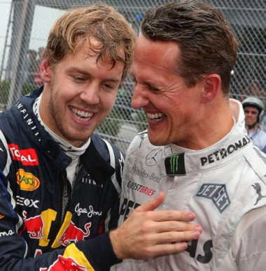 Vettel denkt terug aan laatste gesprek met Schumacher: "Vertelde hem dat ik vader werd"