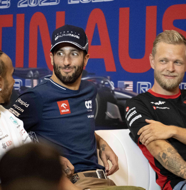 Former F1 star set for SHOCK return