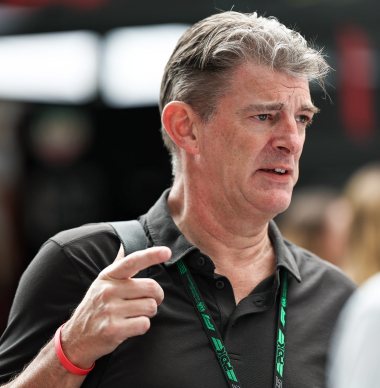Lowdon wil veranderingen: "Je kunt het geen wereldkampioenschap noemen met te weinig teams"