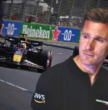 Catsburg duidelijk over simrace-activiteiten Verstappen: "Moet hij meer waardering voor krijgen"