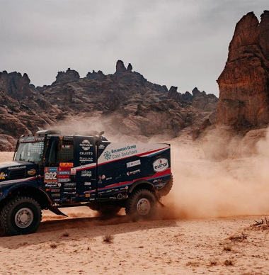 Dakar Rally 2025: Lategan weer op P1 bij auto's, net geen zege Van den Brink