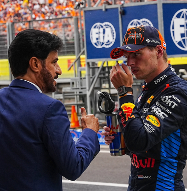 Verstappen gaat in Austin door met protest tegen FIA: 'Ze moeten het niet zo opblazen'